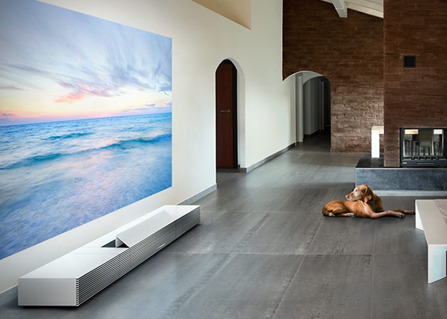 Sony-4K-Ultra-Short-Throw-Projector-1